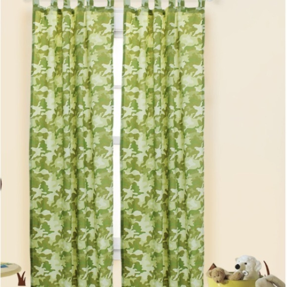 Disney Other - Disney Window Panels Safari Quest Green Camo Kids NWT